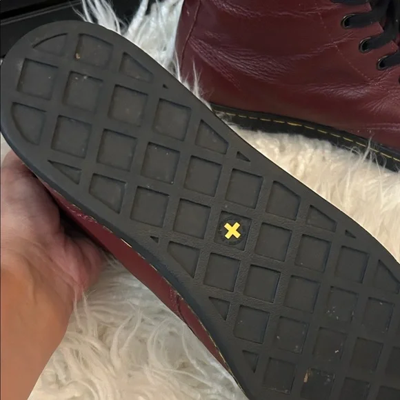 Dr. Marten Leyton Women's 10 Oxblood Red/Burgundy Combat Leather Boots Casual - Picture 4 of 5